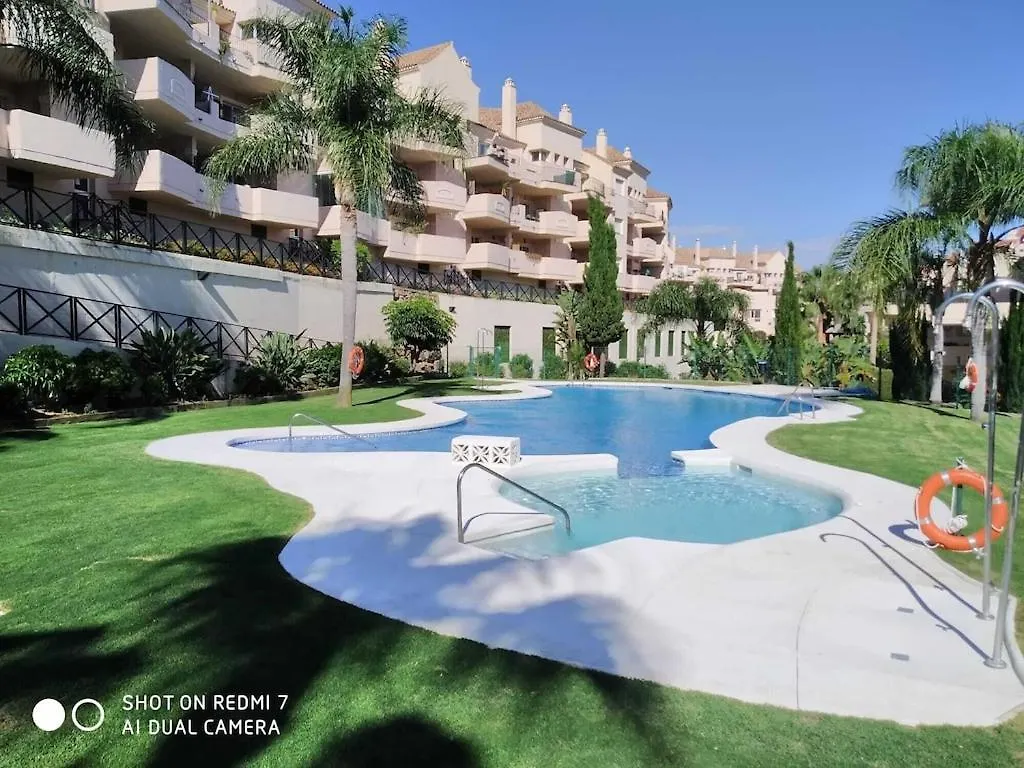 Duquesa Fairways, A Spacious Apartment With Fabulous Views And Facilities Манилва Испания